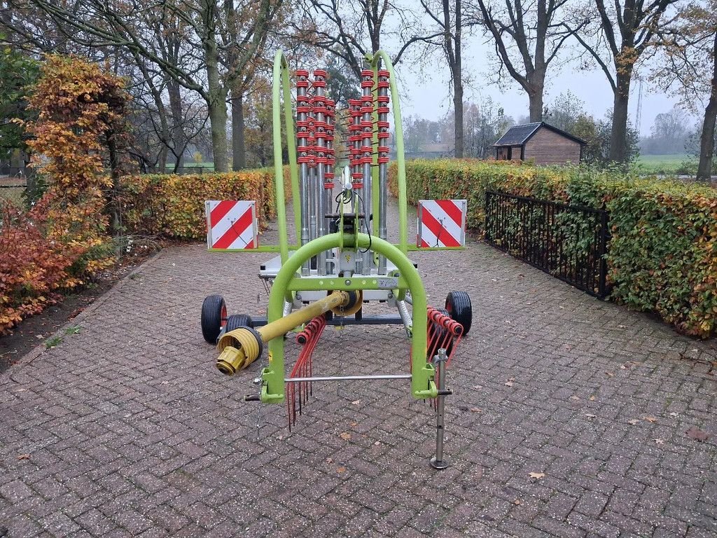 Schwader des Typs Sonstige Claas Liner 420 en 450 hark, Gebrauchtmaschine in Lunteren (Bild 3)