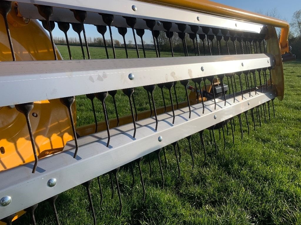 Schwader tip Sonstige ELHO V-Twin 600 zwader fronthark balkenhark zwad hark, Neumaschine in Warmenhuizen (Poză 10)