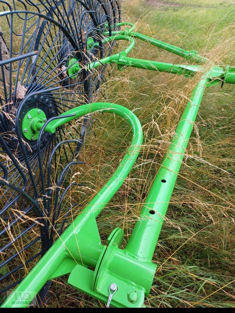 Schwader van het type Sonstige Faza Sternschwader, Gebrauchtmaschine in Barsinghausen OT Groß Munzel (Foto 3)