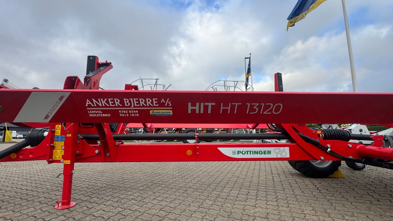 Schwader of the type Sonstige HIT HT 13120, Gebrauchtmaschine in Holstebro (Picture 3)