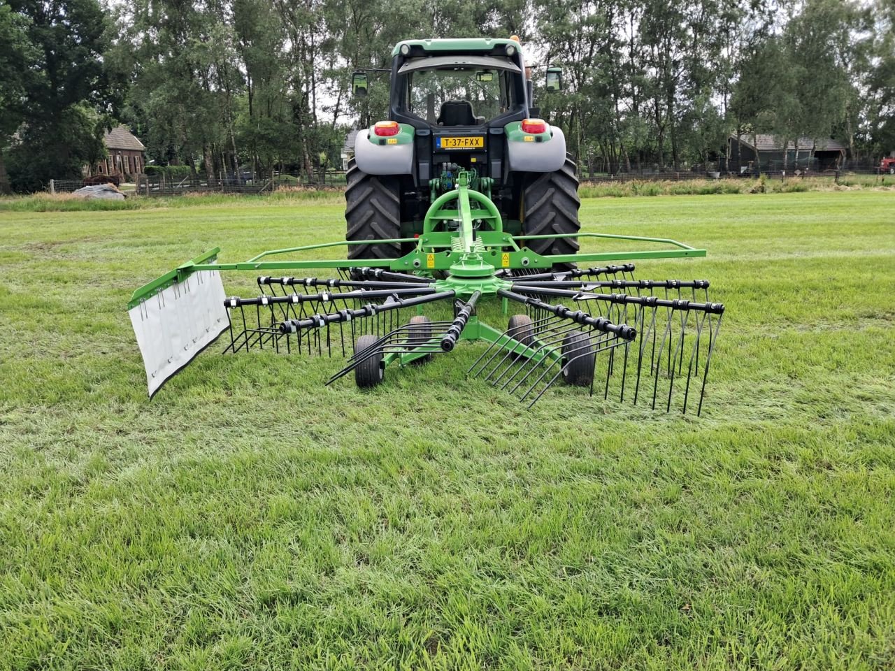 Schwader des Typs Sonstige Intertech zkt 420, Neumaschine in Dalfsen (Bild 11)