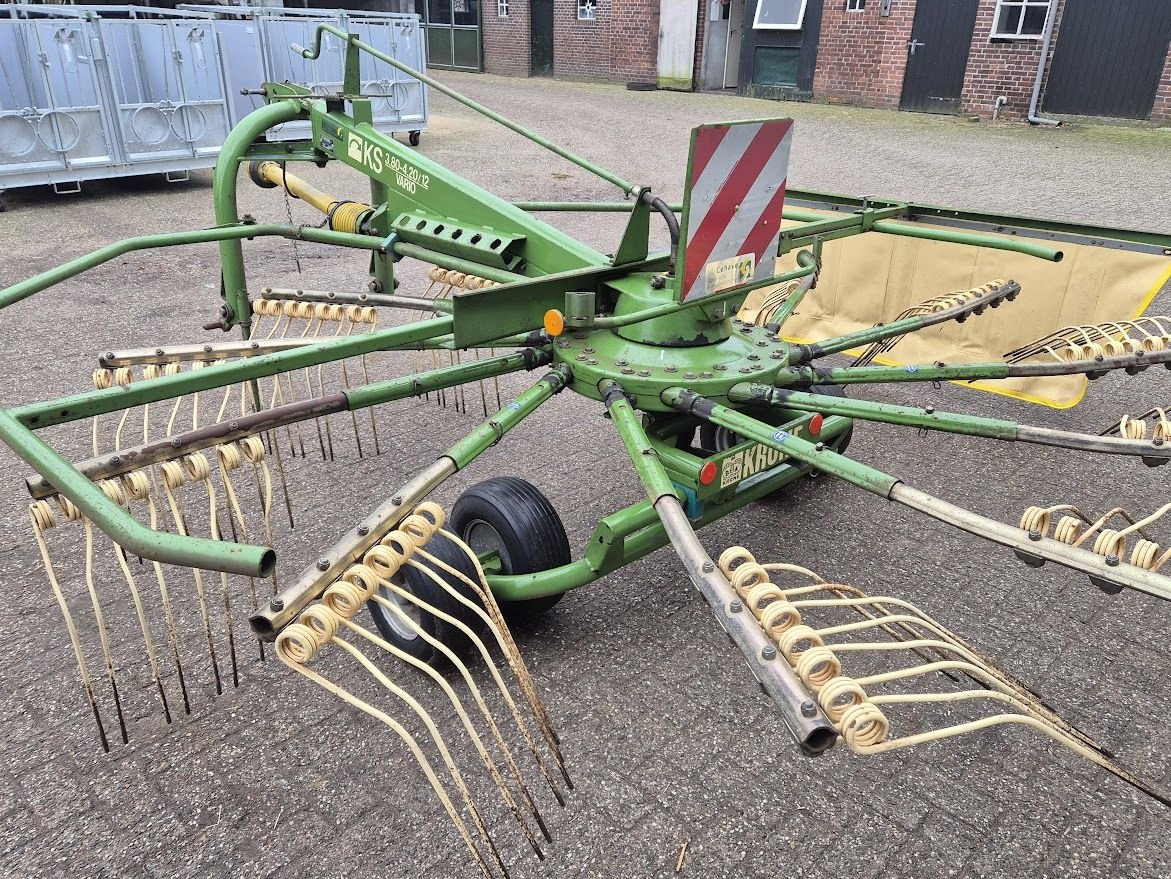 Schwader des Typs Sonstige Krone KS 380 420 380 420, Gebrauchtmaschine in Halle (Bild 6)