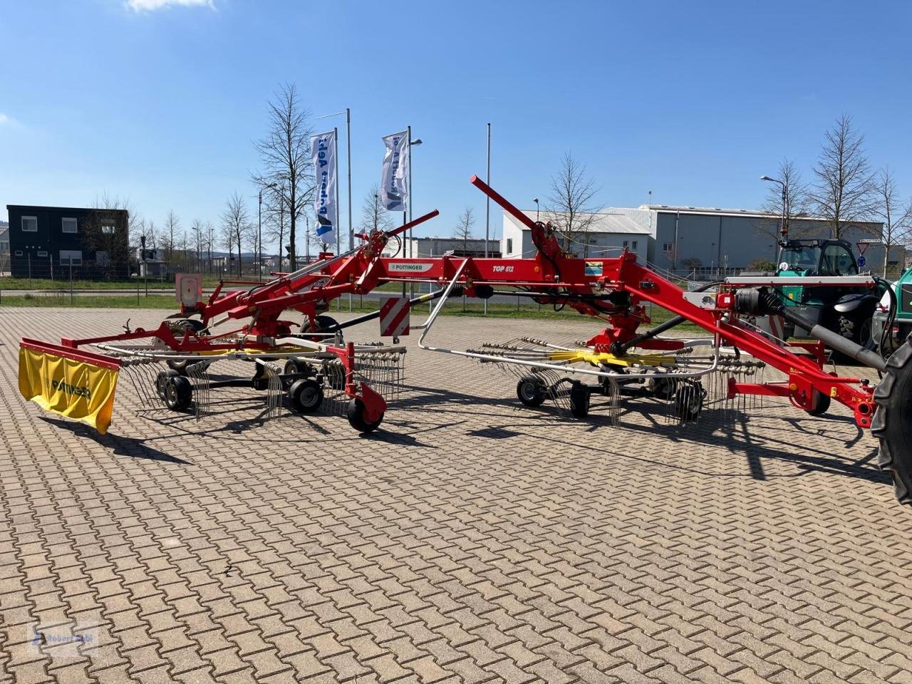 Schwader typu Sonstige Pöttinger TOP 812, Gebrauchtmaschine v Wittlich (Obrázek 1)