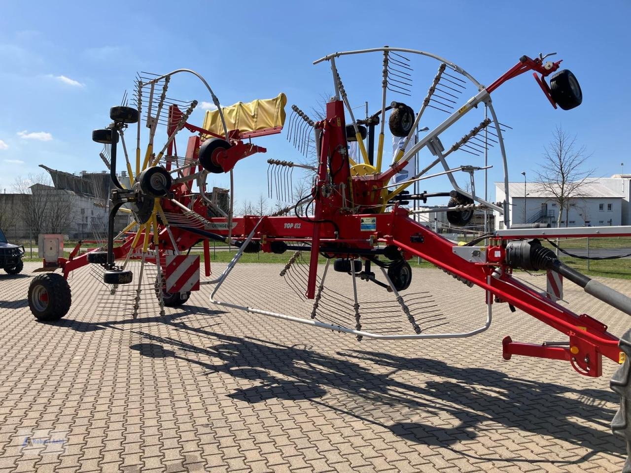 Schwader typu Sonstige Pöttinger TOP 812, Gebrauchtmaschine v Wittlich (Obrázek 2)