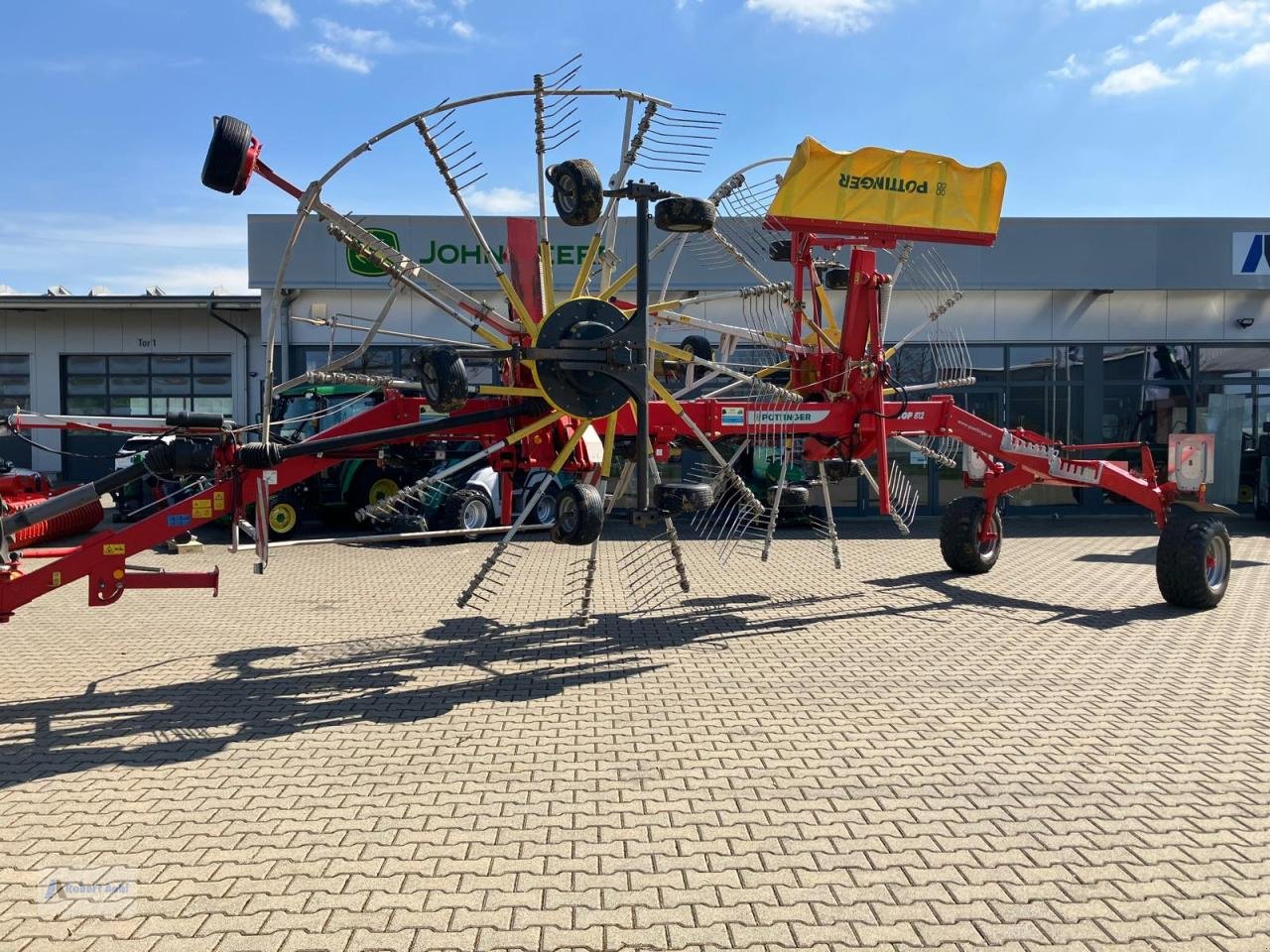 Schwader typu Sonstige Pöttinger TOP 812, Gebrauchtmaschine v Wittlich (Obrázek 3)