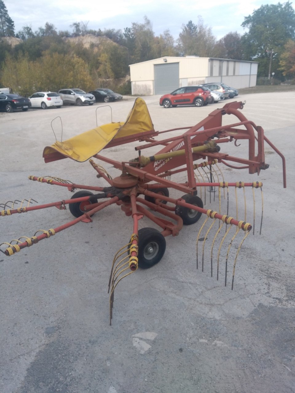 Schwader del tipo Sonstige QUAD 344, Gebrauchtmaschine en Lérouville (Imagen 3)
