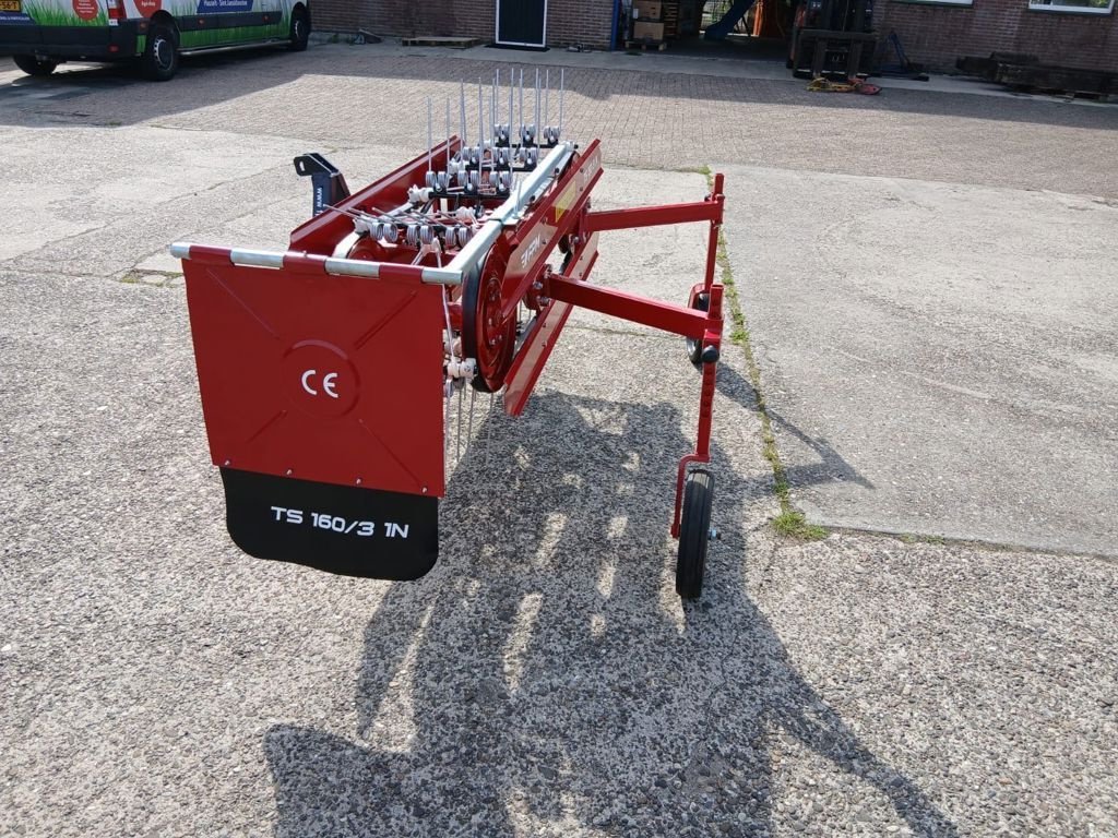 Schwader des Typs Sonstige Rietman Technische Handel FPM bandhark 160/3, Neumaschine in Hasselt (Bild 5)