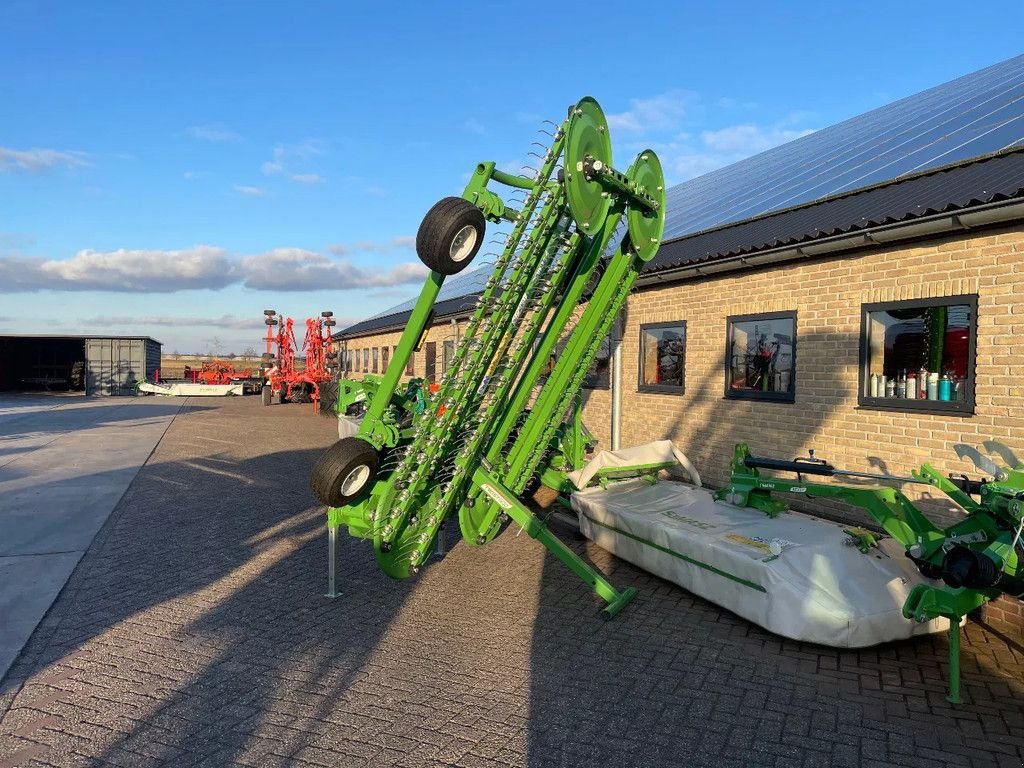 Schwader of the type Sonstige Samasz Twist 600, Neumaschine in Vriezenveen (Picture 3)