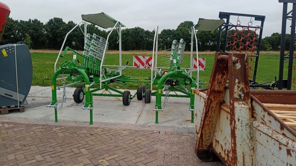 Schwader des Typs Sonstige Samasz Z440, Neumaschine in Vriezenveen (Bild 10)