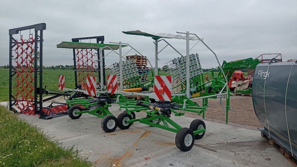 Schwader des Typs Sonstige Samasz Z440, Neumaschine in Vriezenveen (Bild 7)