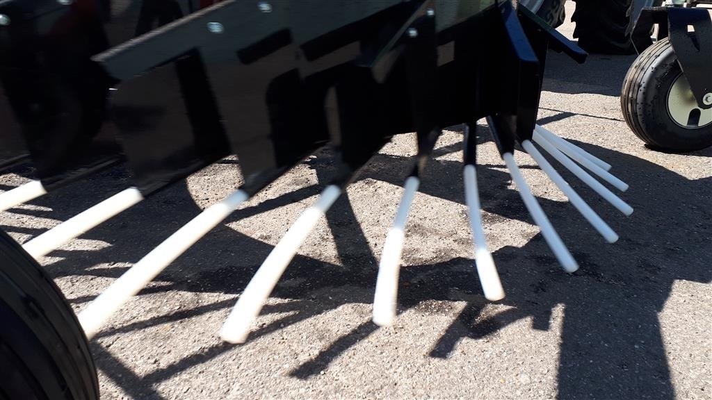 Schwader des Typs Sonstige WR 600, Gebrauchtmaschine in Hadsund (Bild 17)