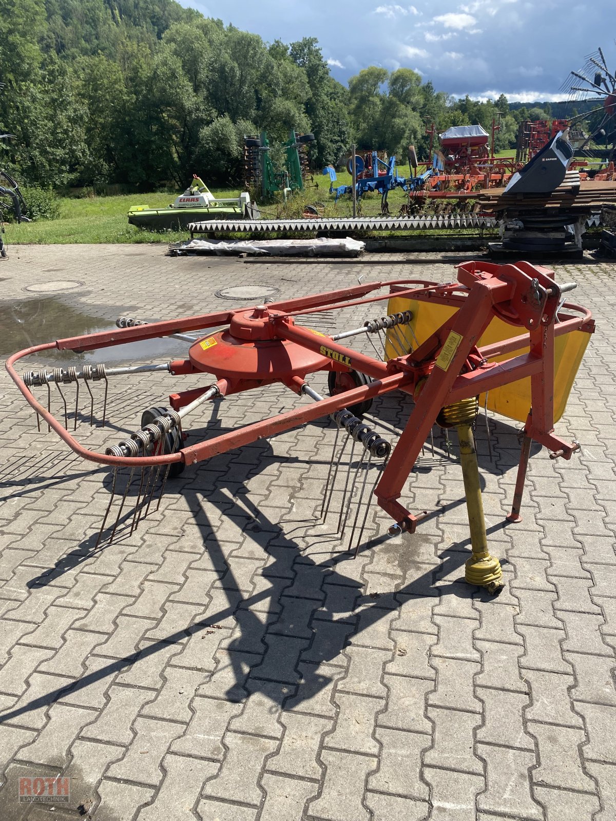 Schwader Türe ait Stoll R 282, Gebrauchtmaschine içinde Untermünkheim (resim 1)