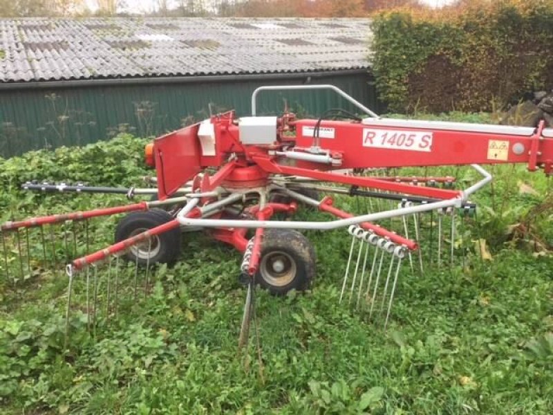 Schwader tipa Stoll R1405S, Gebrauchtmaschine u les hayons (Slika 2)