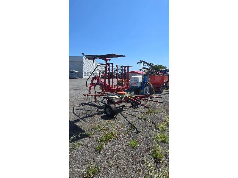 Schwader del tipo Stoll R420DS, Gebrauchtmaschine en ANTIGNY (Imagen 4)