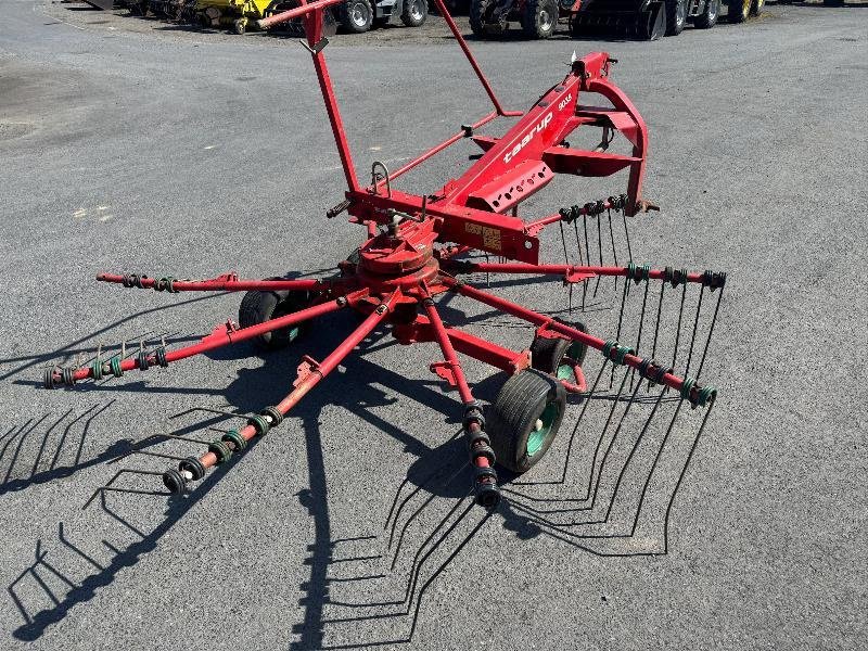 Schwader del tipo Taarup 9035, Gebrauchtmaschine In Wargnies Le Grand (Immagine 3)