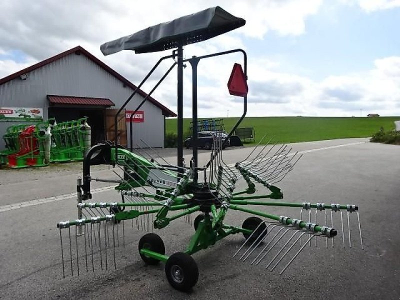 Schwader des Typs Talex Spyder 4,2 mit Gelenkwelle- Sonderpreis, Vorführmaschine in Neureichenau (Bild 2)