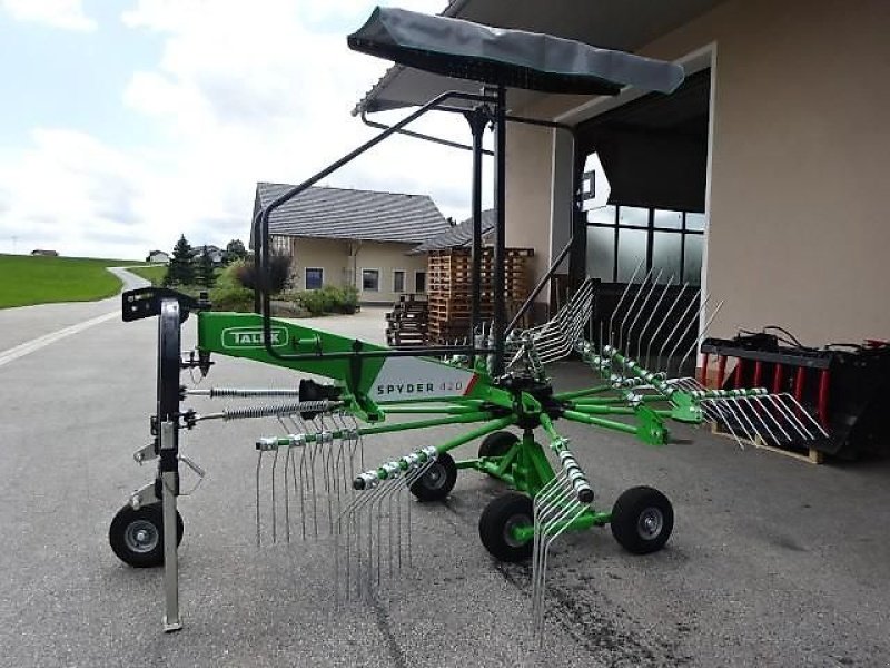 Schwader des Typs Talex Spyder 4,2 mit Gelenkwelle- Sonderpreis, Vorführmaschine in Neureichenau (Bild 1)