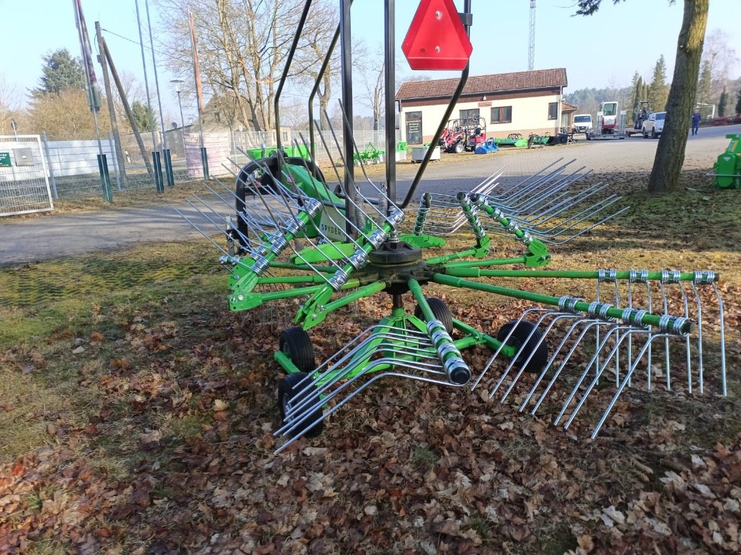 Schwader tipa Talex SPYDER 420, Gebrauchtmaschine u Liebenwalde (Slika 1)