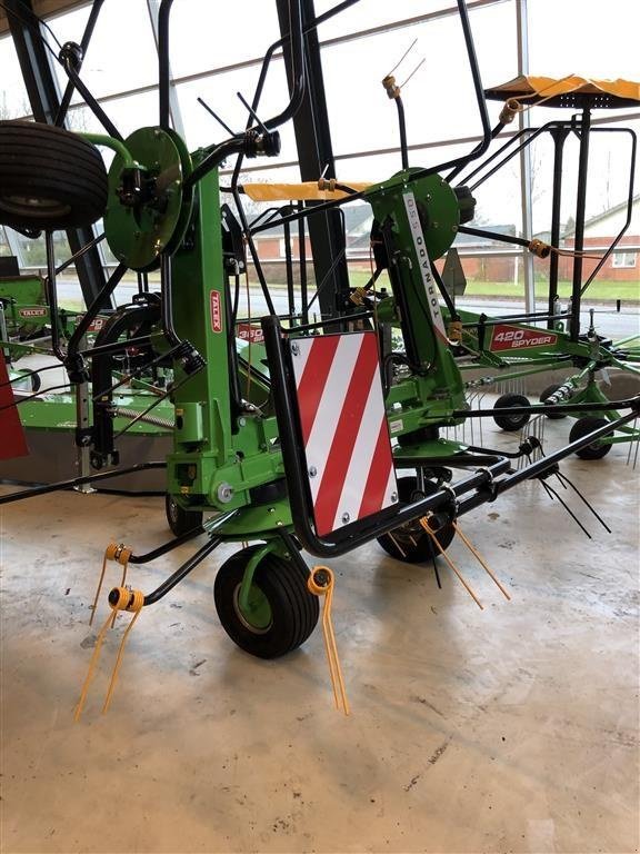 Schwader типа Talex Tornado 5,5, Gebrauchtmaschine в Farsø (Фотография 2)