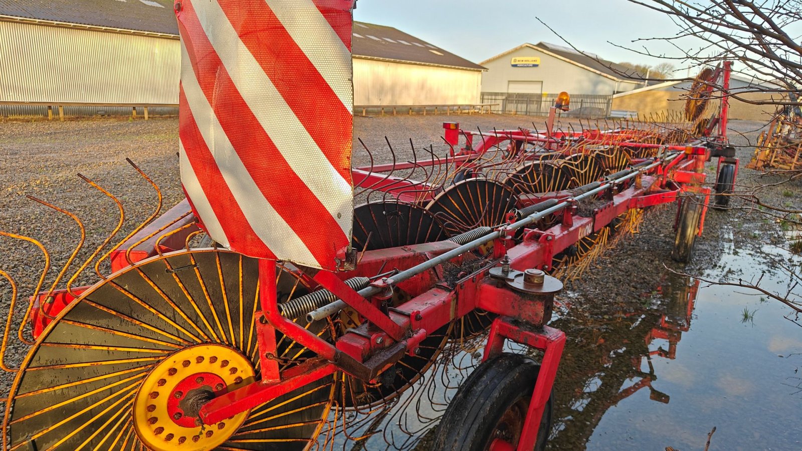 Schwader tip Tonutti T13, Gebrauchtmaschine in Lemvig (Poză 2)