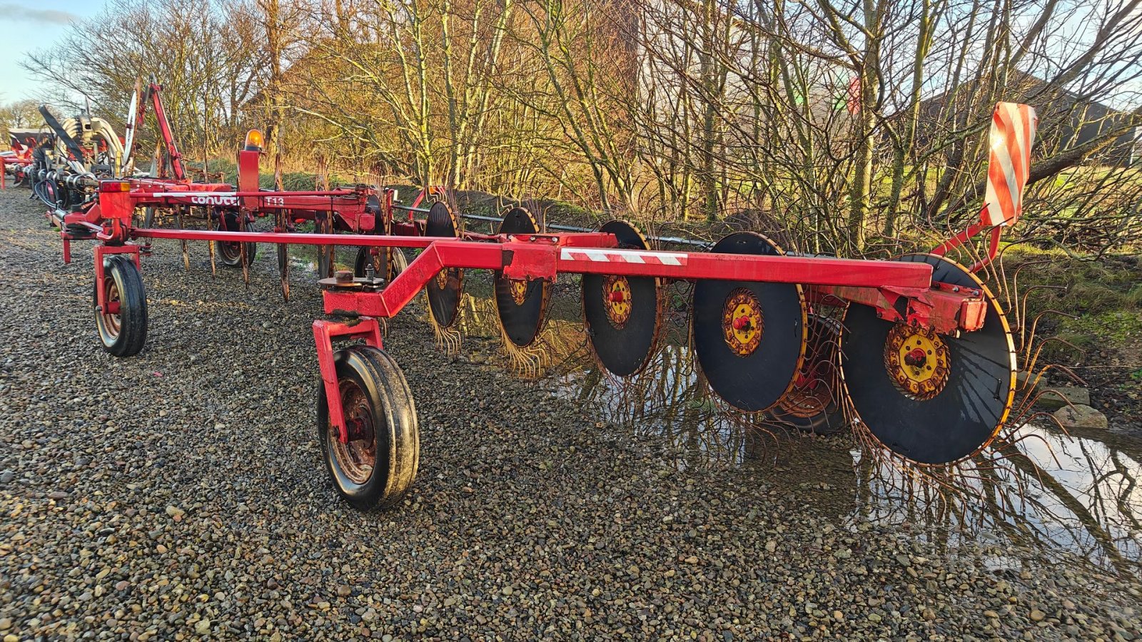 Schwader tip Tonutti T13, Gebrauchtmaschine in Lemvig (Poză 4)