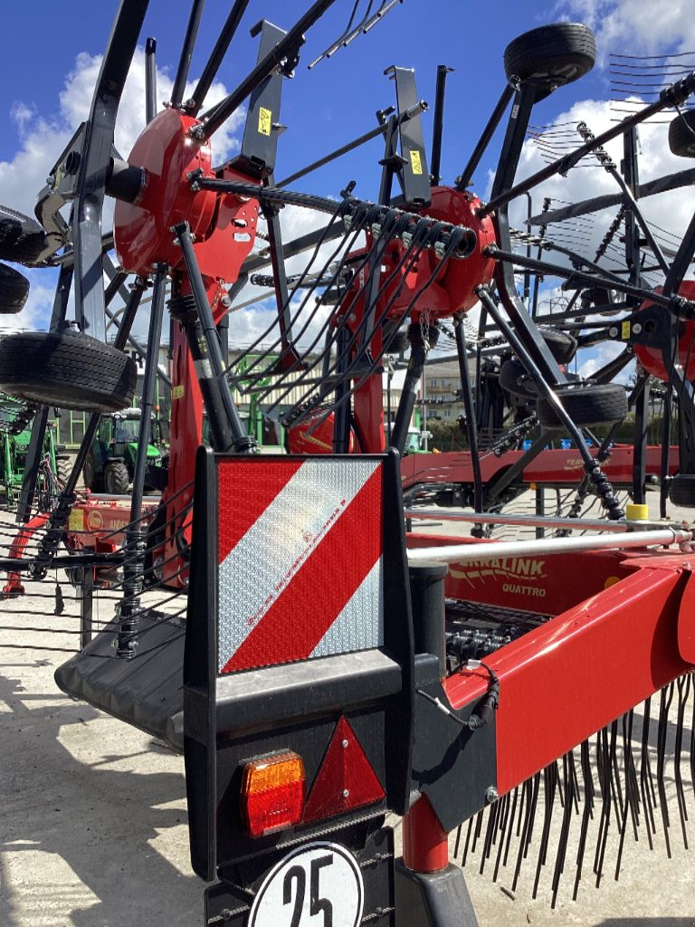 Schwader του τύπου Vicon 764, Gebrauchtmaschine σε AUMONT AUBRAC (Φωτογραφία 3)