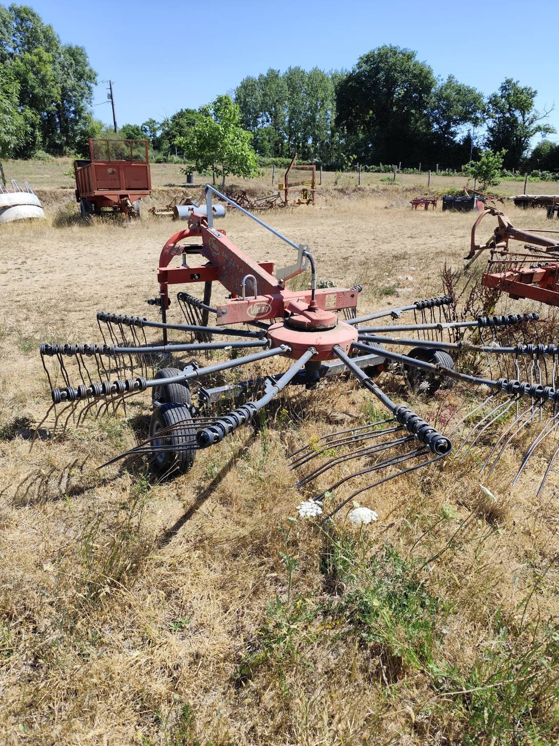 Schwader typu Vicon ANDAINEUR, Gebrauchtmaschine v Le Horps (Obrázok 2)