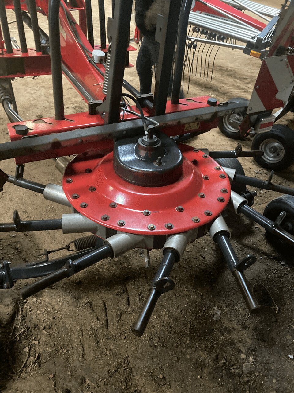 Schwader typu Vicon ANDAINEUR, Gebrauchtmaschine w Bourg-Blanc (Zdjęcie 2)