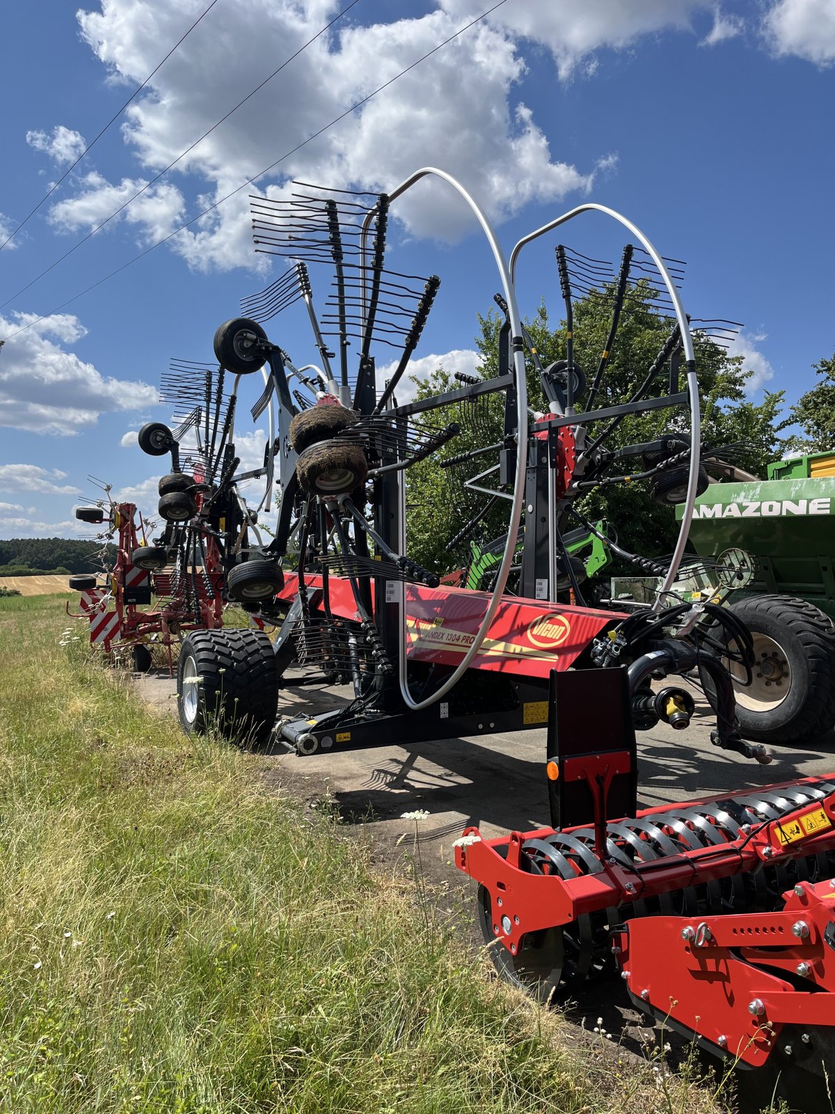 Schwader del tipo Vicon ANDEX 1304 PRO, Gebrauchtmaschine In Hagenbüchach (Immagine 2)
