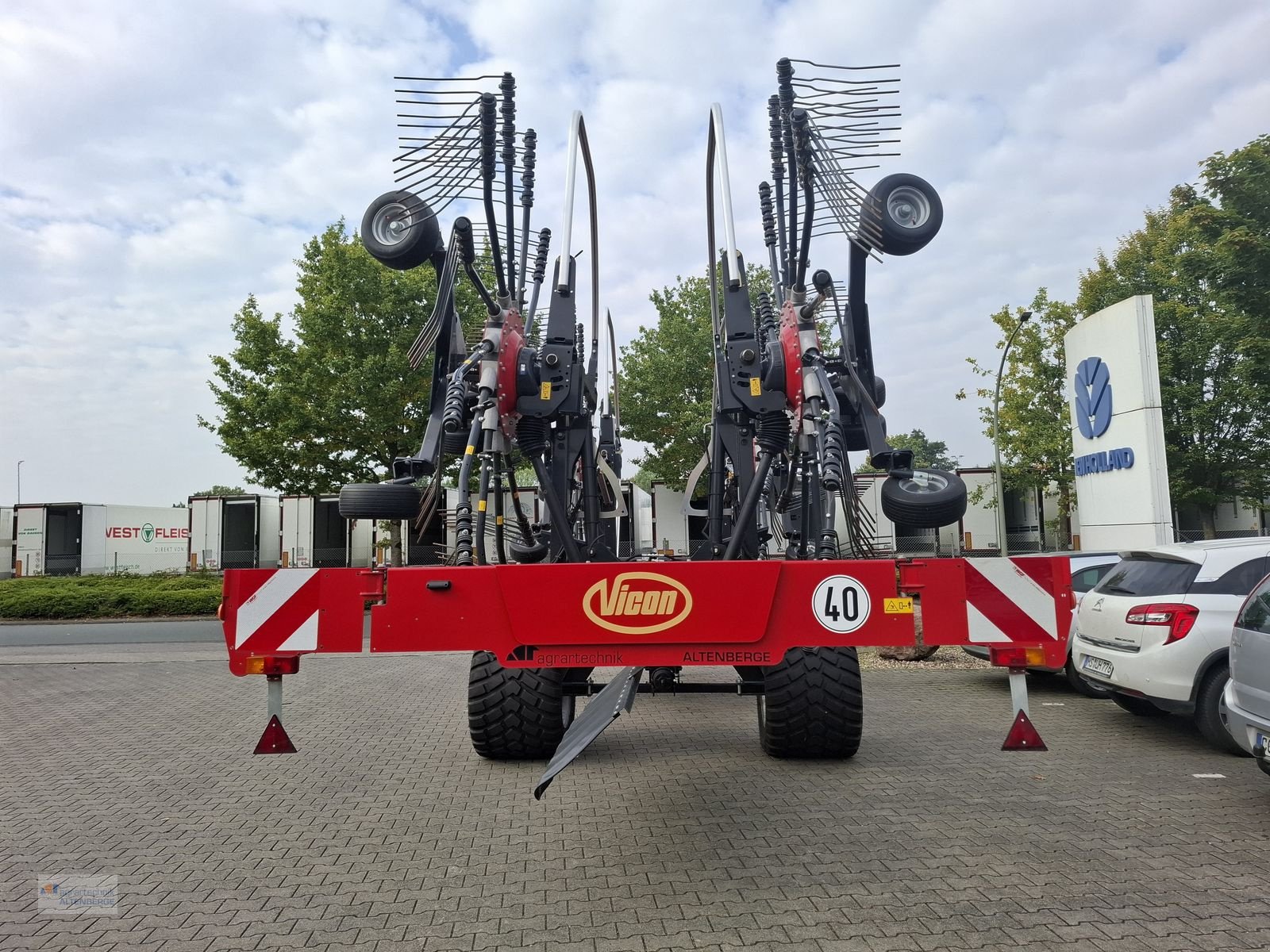 Schwader of the type Vicon Andex 1304 Pro, Neumaschine in Altenberge (Picture 13)