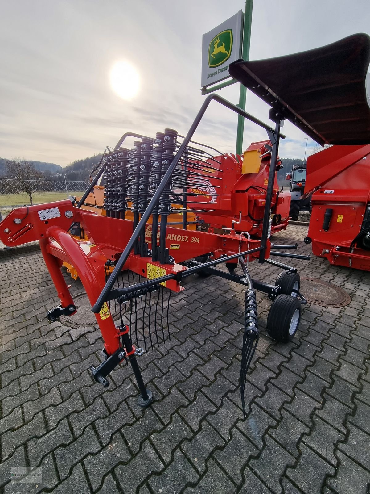 Schwader of the type Vicon Andex 394, Neumaschine in Auerbach (Picture 1)