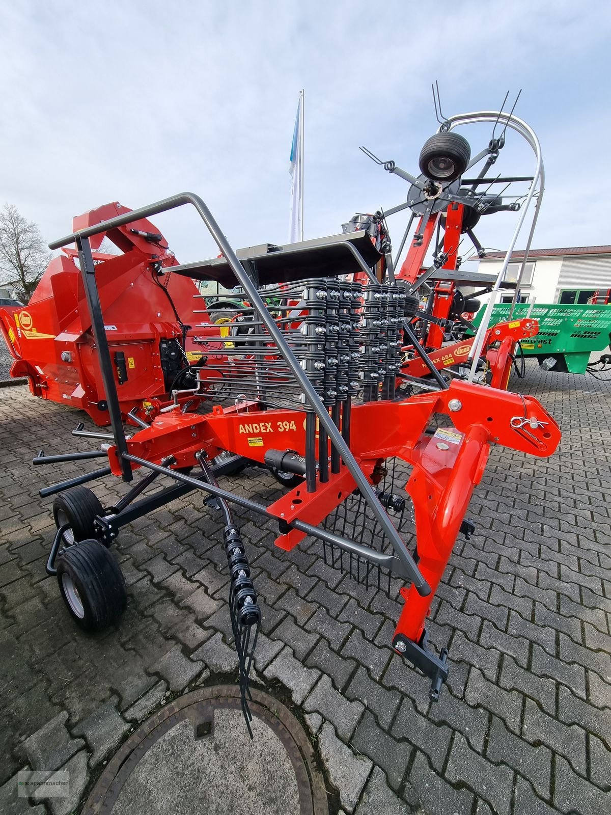 Schwader of the type Vicon Andex 394, Neumaschine in Auerbach (Picture 3)