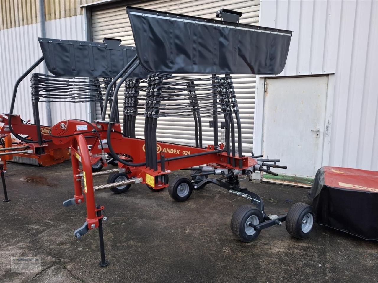 Schwader of the type Vicon ANDEX 424, Neumaschine in Unterdietfurt (Picture 2)