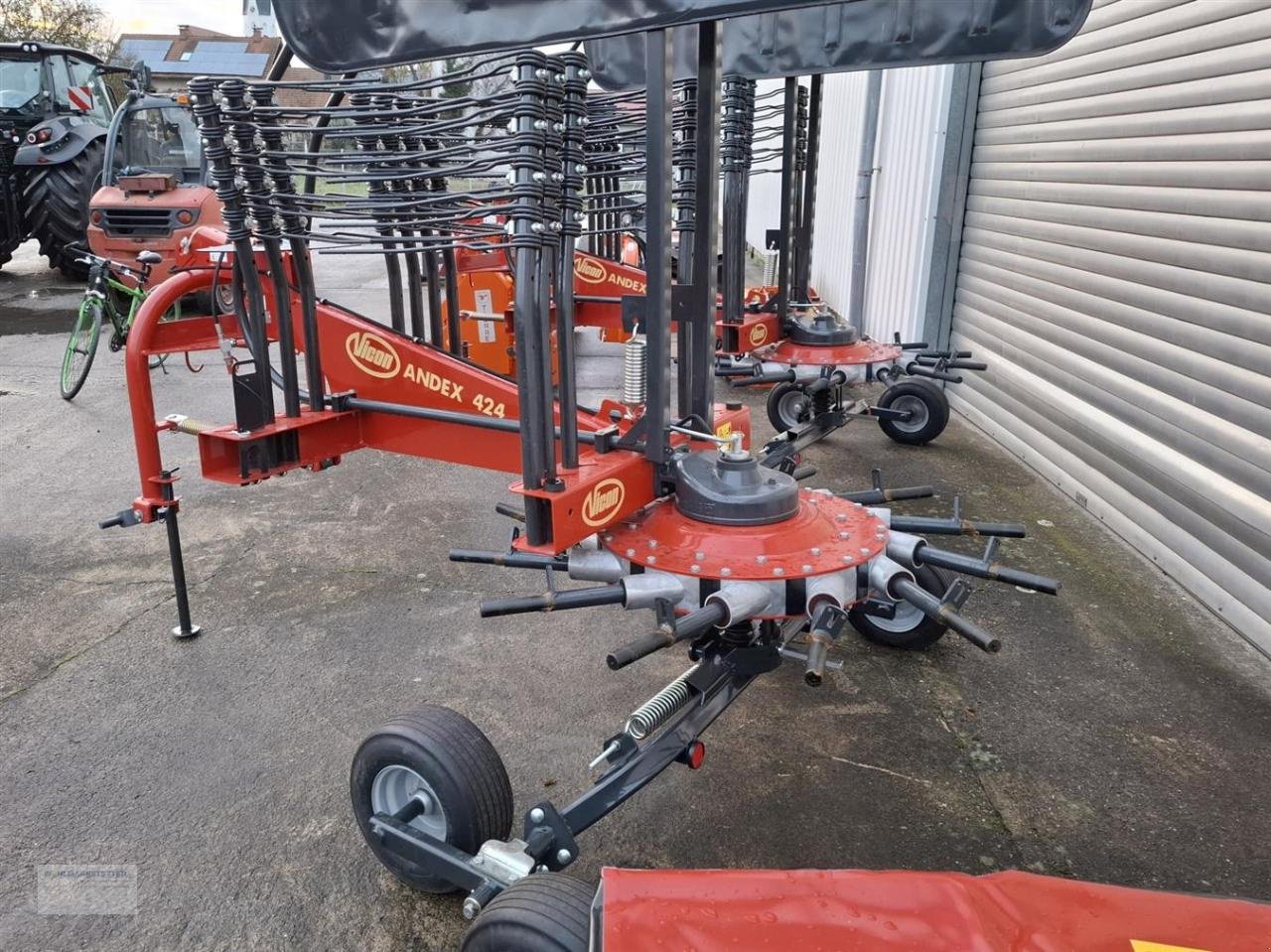 Schwader of the type Vicon ANDEX 424, Neumaschine in Unterdietfurt (Picture 3)