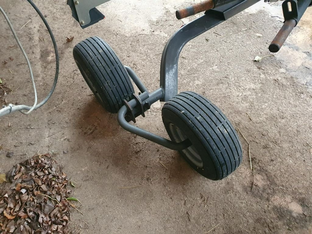 Schwader Türe ait Vicon Andex 464, Gebrauchtmaschine içinde ATHIS (resim 4)