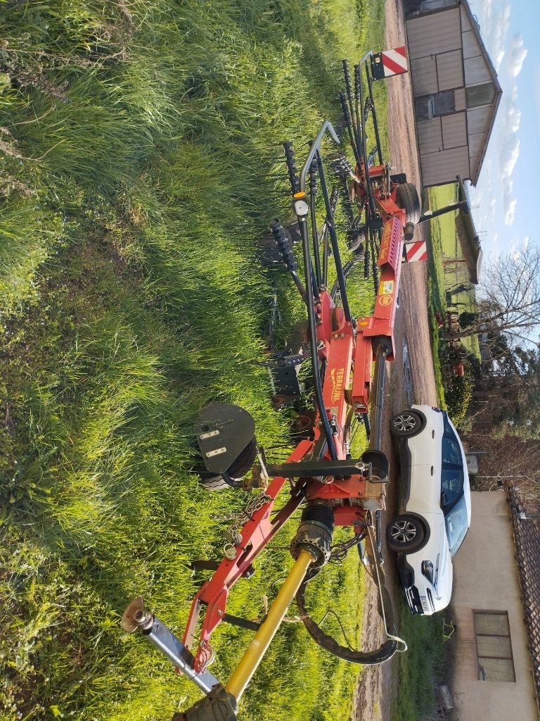 Schwader от тип Vicon ANDEX 714T VARIO, Gebrauchtmaschine в Calmont (Снимка 2)