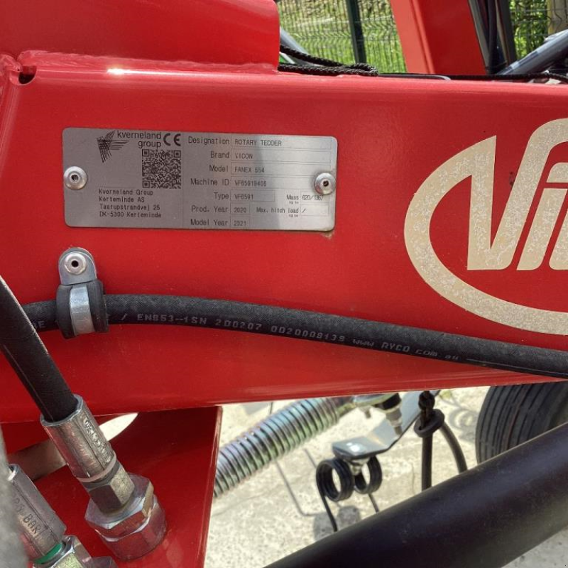 Schwader типа Vicon FANEX 550, Gebrauchtmaschine в AUMONT AUBRAC (Фотография 2)