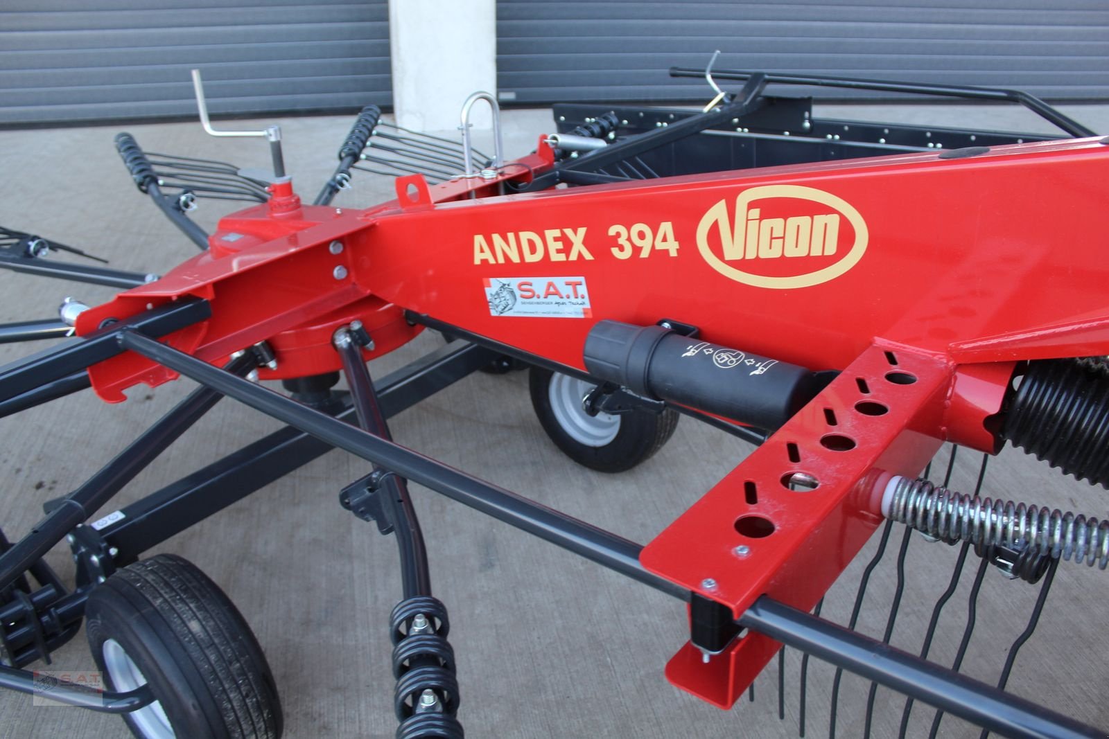 Schwader tipa Vicon Kreiselschwader VICON ANDEX 394, Neumaschine u Eberschwang (Slika 19)