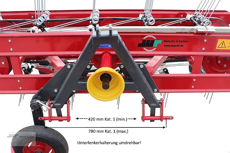 Schwader des Typs Wallentin & Partner Bandrechwender Schwader Kombination 2,00 m - 2,20 m Heuwender, Neumaschine in Wesenberg (Bild 3)
