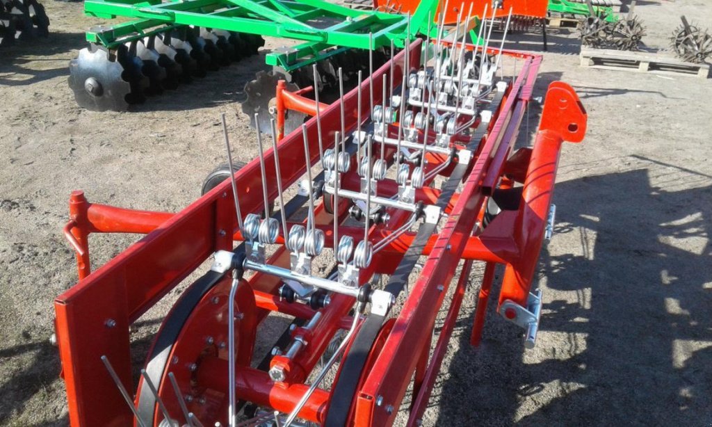 Schwader του τύπου Wirax L-2100, Gebrauchtmaschine σε Глеваха (Φωτογραφία 5)