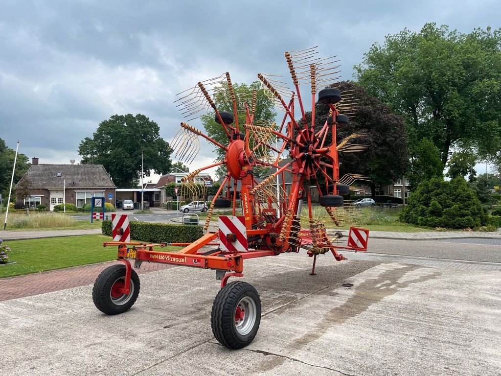 Schwader Türe ait Ziegler TWIN 850 DRS VS, Gebrauchtmaschine içinde MARIENHEEM (resim 4)