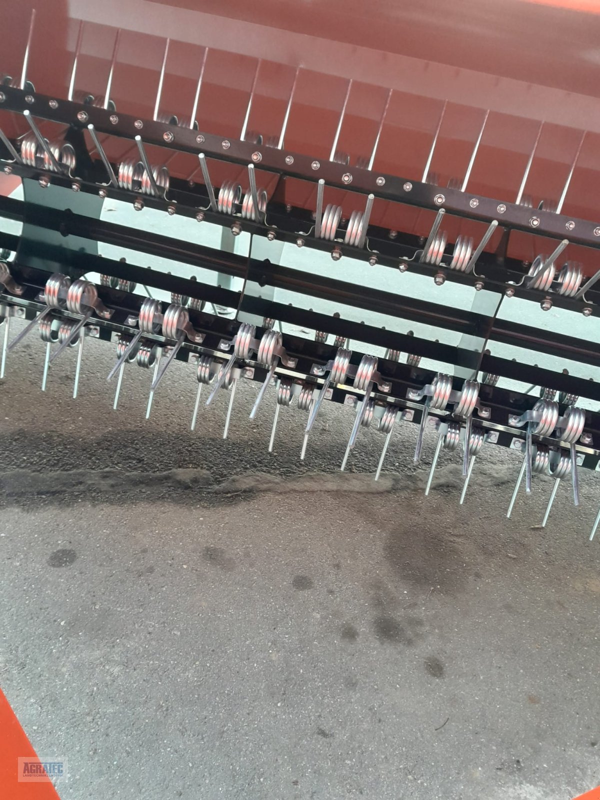 Schwadlüfter des Typs Talex Bocian, Neumaschine in Salching bei Straubing (Bild 5)