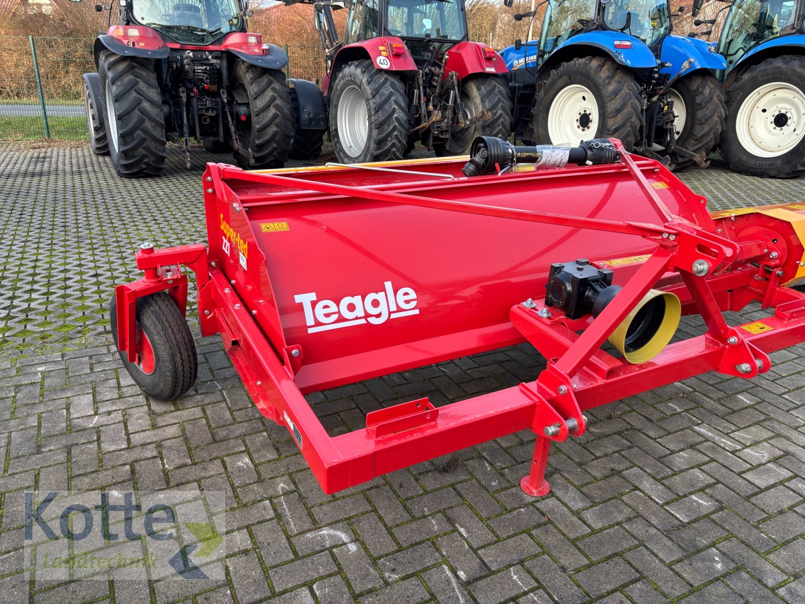 Schwadlüfter Türe ait Teagle Super ted 221, Neumaschine içinde Rieste (resim 1)