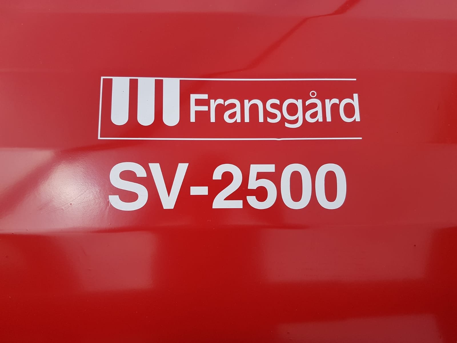 Schwadverteiler des Typs Fransgard SV 2500, Neumaschine in Klempau (Bild 4)