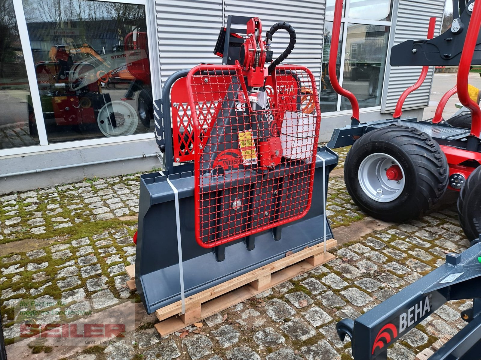 Seilwinde Türe ait BEHA W 55 HA mit Funk und Seilausstoß, Neumaschine içinde Burghaslach (resim 1)