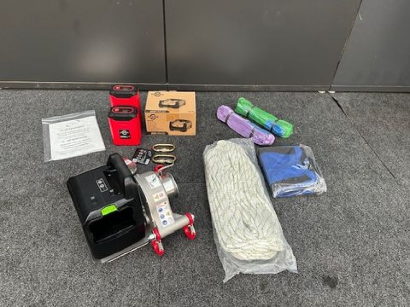 Seilwinde typu Portable Winch PCW3000-Li-AW SET batteriebetriebene Zugwinde, Neumaschine v Tamsweg (Obrázek 4)