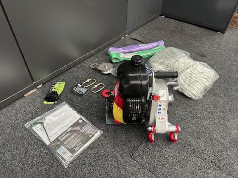 Seilwinde Türe ait Portable Winch PCW5000 SET benzinbetriebene tragbare Spillwinde, Neumaschine içinde Tamsweg (resim 5)
