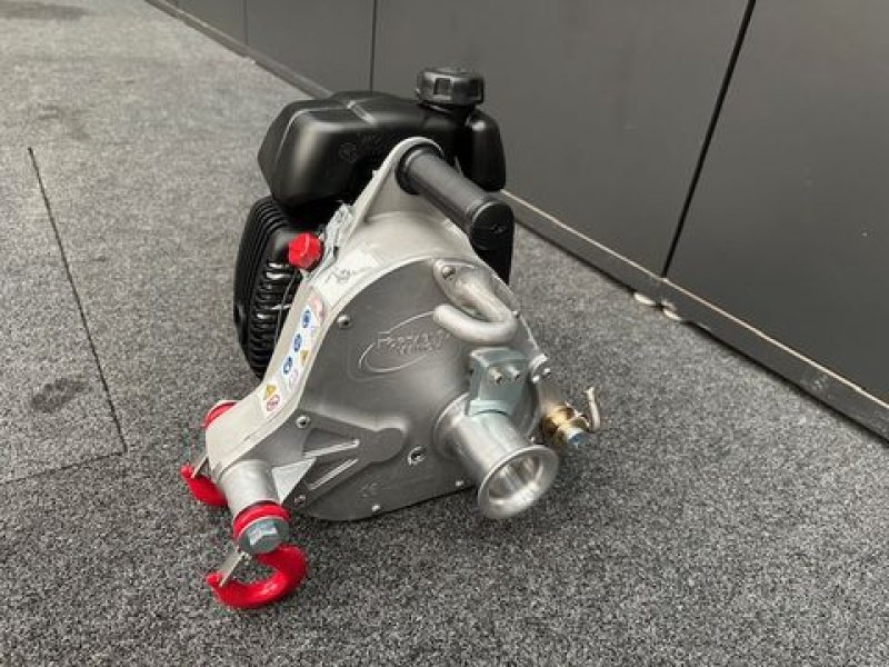 Seilwinde Türe ait Portable Winch PCW5000 SET benzinbetriebene tragbare Spillwinde, Neumaschine içinde Tamsweg (resim 11)