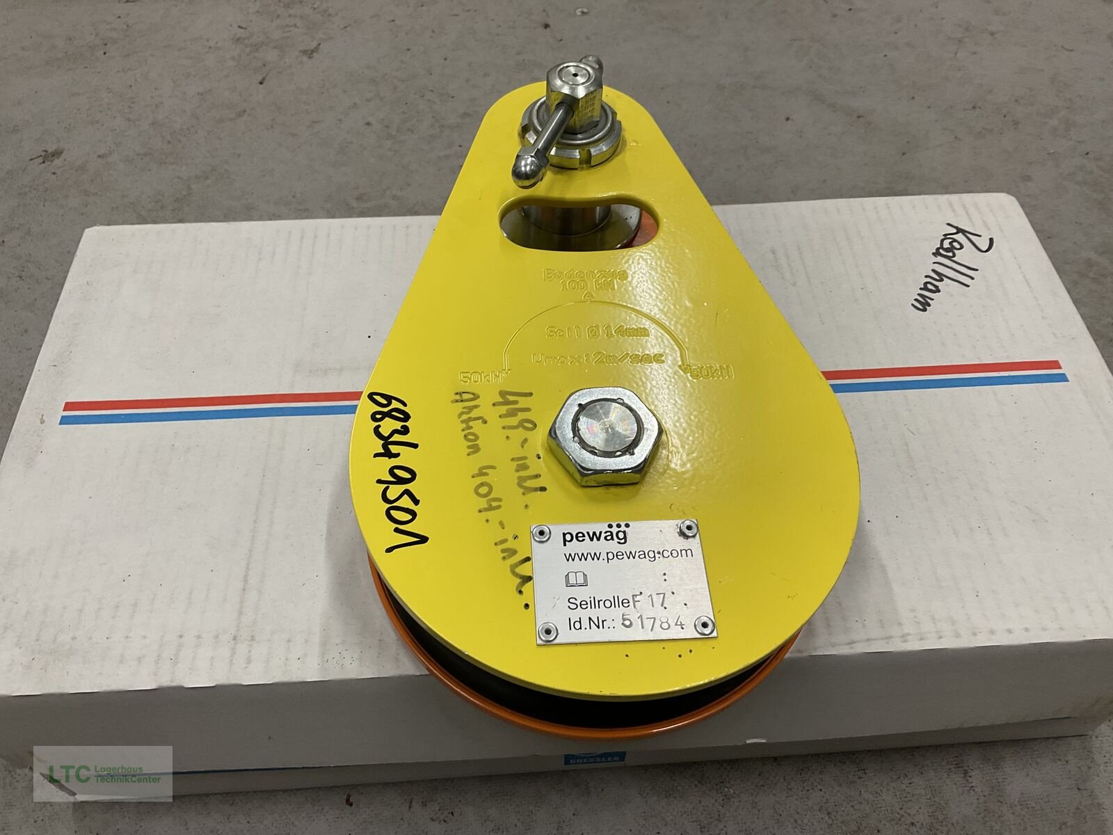 Seilwinde of the type Sonstige Umlenkrolle F 17, Neumaschine in Redlham (Picture 5)