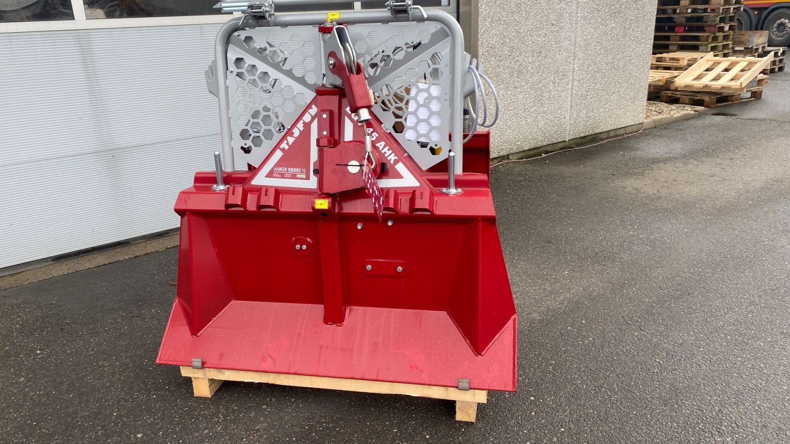 Seilwinde du type Tajfun 45AHK MED FJERNSYRING  med hydro power unit hp 25, Gebrauchtmaschine en Holstebro (Photo 1)